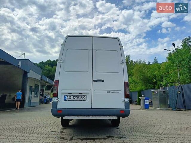 Белый Мерседес Sprinter, объемом двигателя 2.7 л и пробегом 623 тыс. км за 10700 $, фото 7 на Automoto.ua