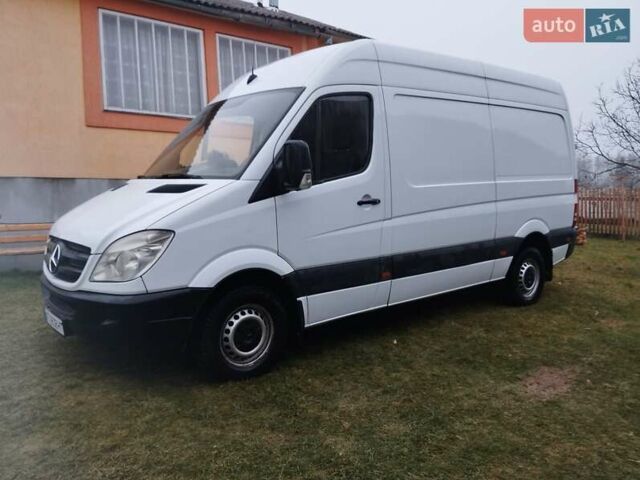 Білий Мерседес Sprinter, об'ємом двигуна 2.15 л та пробігом 449 тис. км за 11000 $, фото 1 на Automoto.ua