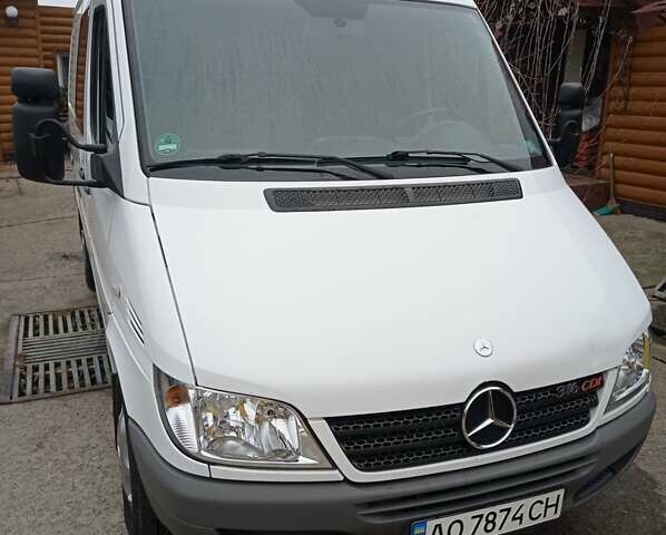 Білий Мерседес Sprinter, об'ємом двигуна 0 л та пробігом 182 тис. км за 15800 $, фото 4 на Automoto.ua