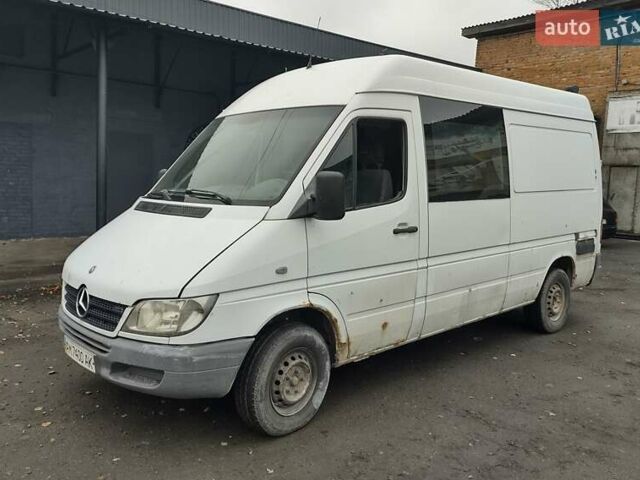 Білий Мерседес Sprinter, об'ємом двигуна 2.7 л та пробігом 403 тис. км за 5250 $, фото 9 на Automoto.ua