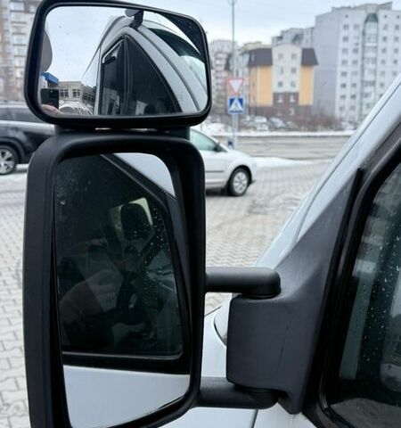 Білий Мерседес Sprinter, об'ємом двигуна 2.69 л та пробігом 260 тис. км за 6999 $, фото 4 на Automoto.ua