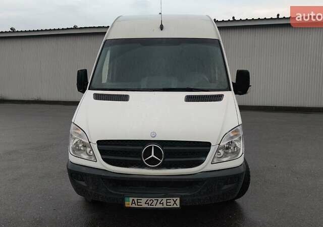 Белый Мерседес Sprinter, объемом двигателя 0 л и пробегом 540 тыс. км за 10600 $, фото 6 на Automoto.ua
