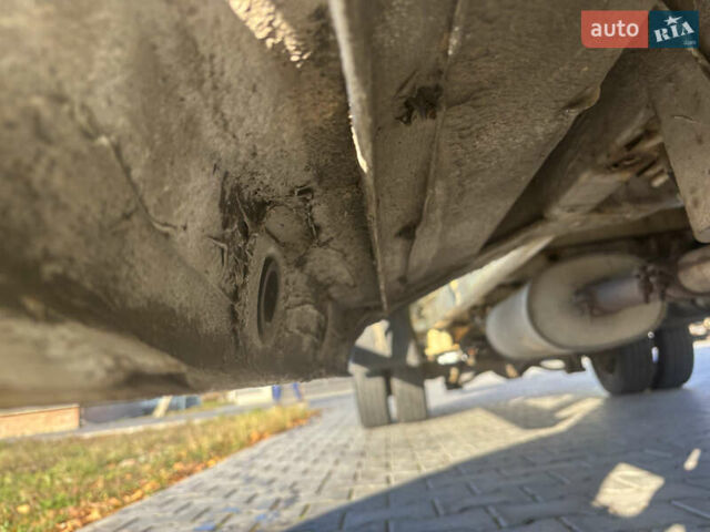 Білий Мерседес Sprinter, об'ємом двигуна 2.7 л та пробігом 198 тис. км за 18500 $, фото 9 на Automoto.ua