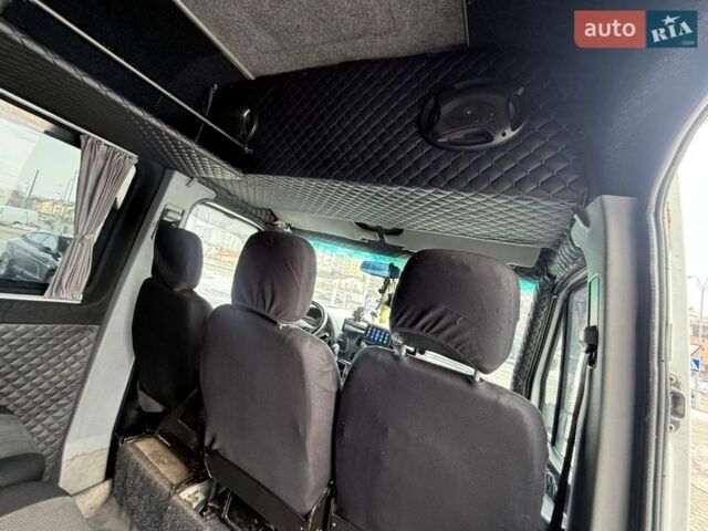 Білий Мерседес Sprinter, об'ємом двигуна 2.69 л та пробігом 260 тис. км за 6999 $, фото 29 на Automoto.ua