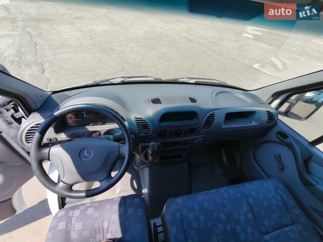 Білий Мерседес Sprinter, об'ємом двигуна 0 л та пробігом 298 тис. км за 17200 $, фото 20 на Automoto.ua