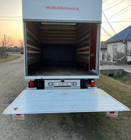 Белый Мерседес Sprinter, объемом двигателя 2.7 л и пробегом 314 тыс. км за 21800 $, фото 55 на Automoto.ua