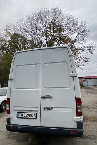 Білий Мерседес Sprinter, об'ємом двигуна 2.15 л та пробігом 707 тис. км за 10000 $, фото 12 на Automoto.ua