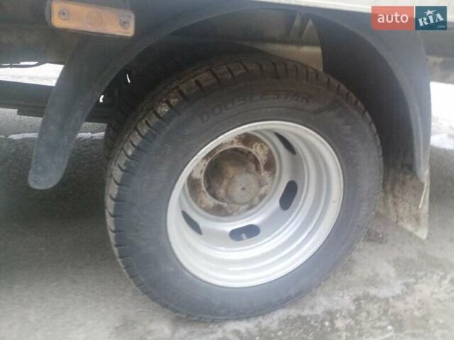 Белый Мерседес Sprinter, объемом двигателя 2.15 л и пробегом 439 тыс. км за 12500 $, фото 17 на Automoto.ua