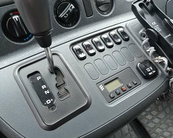 Білий Мерседес Sprinter, об'ємом двигуна 0 л та пробігом 182 тис. км за 15800 $, фото 47 на Automoto.ua