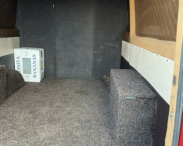 Белый Мерседес Sprinter, объемом двигателя 2.1 л и пробегом 387 тыс. км за 9500 $, фото 14 на Automoto.ua
