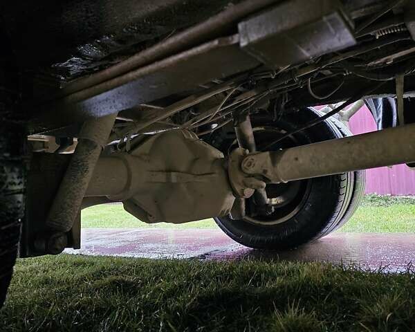 Белый Мерседес Sprinter, объемом двигателя 2.1 л и пробегом 400 тыс. км за 14000 $, фото 5 на Automoto.ua