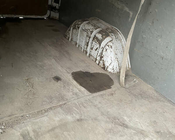 Белый Мерседес Sprinter, объемом двигателя 2.15 л и пробегом 500 тыс. км за 5300 $, фото 9 на Automoto.ua