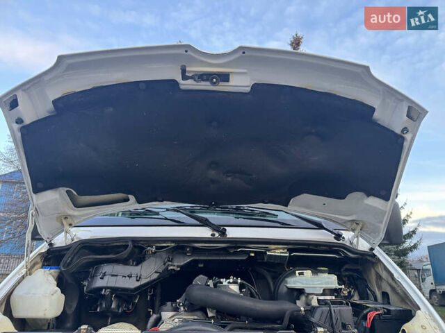 Белый Мерседес Sprinter, объемом двигателя 2.2 л и пробегом 351 тыс. км за 10600 $, фото 64 на Automoto.ua