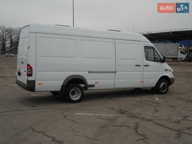 Белый Мерседес Sprinter, объемом двигателя 2.7 л и пробегом 500 тыс. км за 18500 $, фото 12 на Automoto.ua