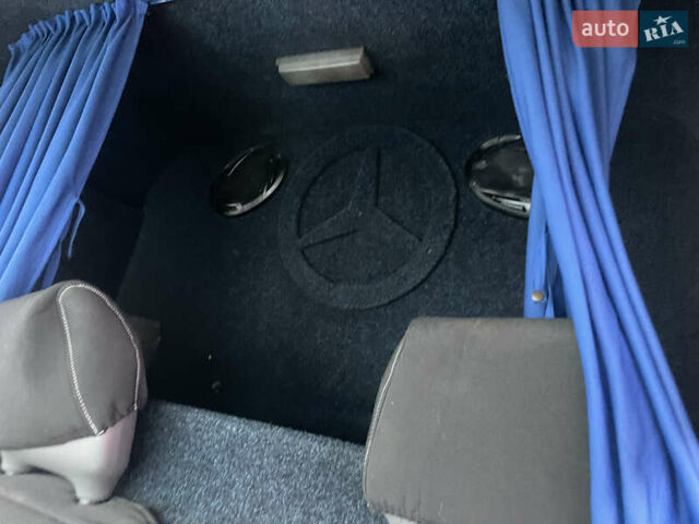 Белый Мерседес Sprinter, объемом двигателя 2.7 л и пробегом 890 тыс. км за 9999 $, фото 10 на Automoto.ua