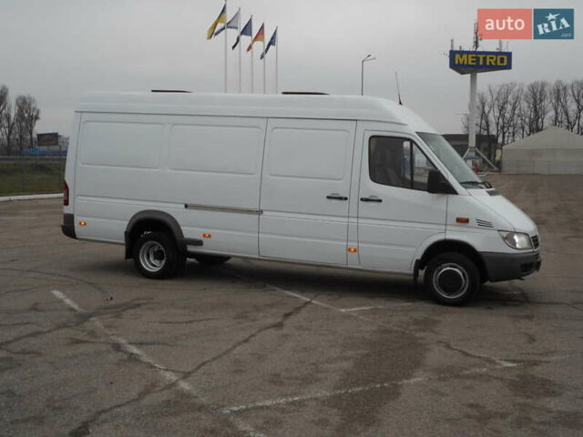 Белый Мерседес Sprinter, объемом двигателя 2.7 л и пробегом 500 тыс. км за 18500 $, фото 14 на Automoto.ua
