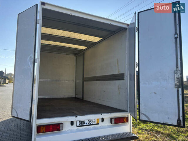 Білий Мерседес Sprinter, об'ємом двигуна 2.7 л та пробігом 198 тис. км за 18500 $, фото 37 на Automoto.ua