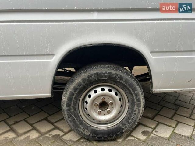 Білий Мерседес Sprinter, об'ємом двигуна 2.7 л та пробігом 640 тис. км за 10500 $, фото 17 на Automoto.ua