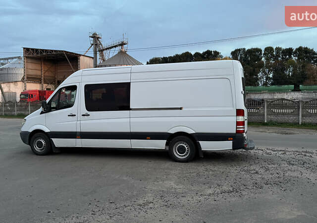Белый Мерседес Sprinter, объемом двигателя 2.15 л и пробегом 480 тыс. км за 12200 $, фото 6 на Automoto.ua