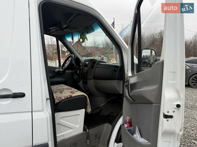 Білий Мерседес Sprinter, об'ємом двигуна 2.15 л та пробігом 580 тис. км за 12800 $, фото 6 на Automoto.ua