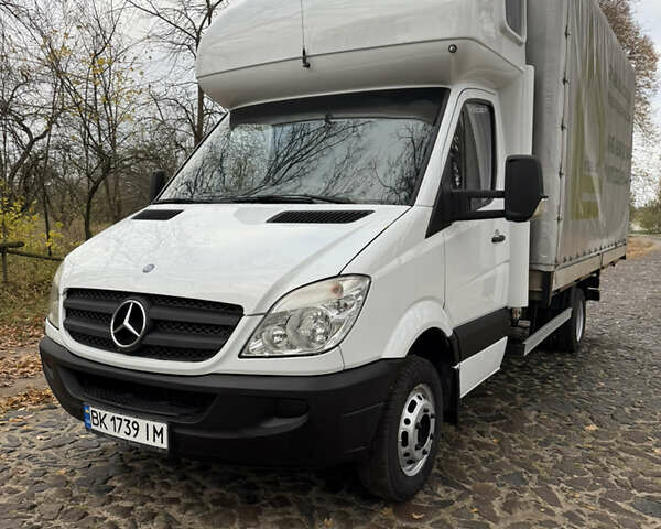 Белый Мерседес Sprinter, объемом двигателя 0 л и пробегом 410 тыс. км за 17300 $, фото 4 на Automoto.ua