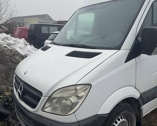 Білий Мерседес Sprinter, об'ємом двигуна 2.1 л та пробігом 650 тис. км за 11200 $, фото 5 на Automoto.ua