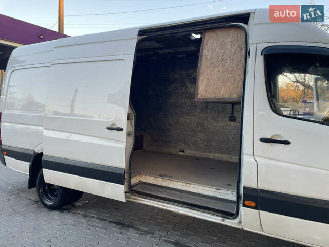 Білий Мерседес Sprinter, об'ємом двигуна 2.15 л та пробігом 222 тис. км за 11999 $, фото 41 на Automoto.ua