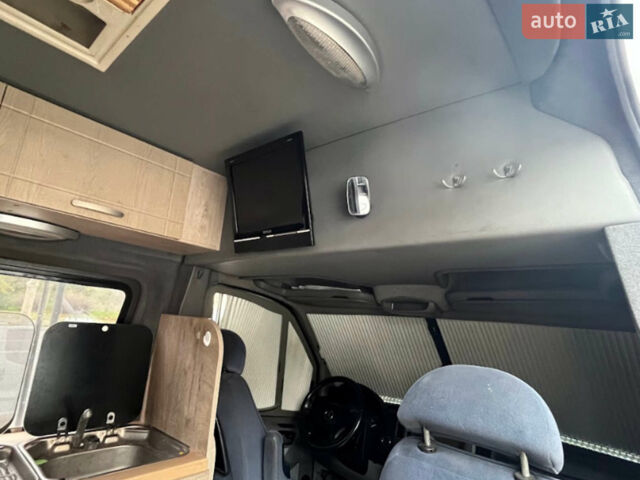 Белый Мерседес Sprinter, объемом двигателя 2.99 л и пробегом 470 тыс. км за 16500 $, фото 20 на Automoto.ua