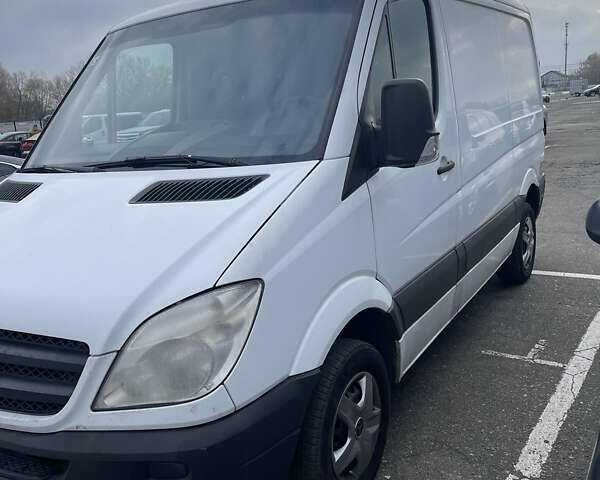 Белый Мерседес Sprinter, объемом двигателя 2.15 л и пробегом 515 тыс. км за 6500 $, фото 14 на Automoto.ua