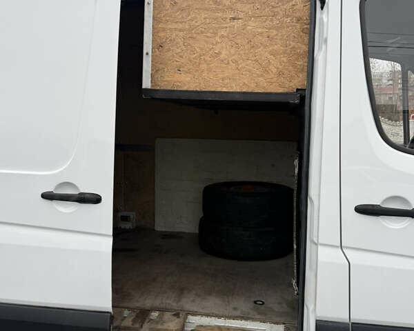 Білий Мерседес Sprinter, об'ємом двигуна 2.15 л та пробігом 580 тис. км за 12800 $, фото 5 на Automoto.ua