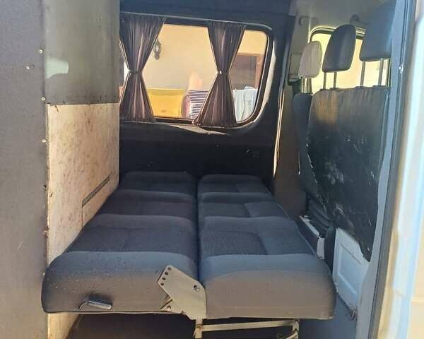 Білий Мерседес Sprinter, об'ємом двигуна 2.15 л та пробігом 522 тис. км за 19500 $, фото 15 на Automoto.ua