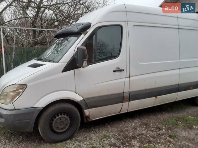 Білий Мерседес Sprinter, об'ємом двигуна 2.1 л та пробігом 330 тис. км за 10000 $, фото 9 на Automoto.ua
