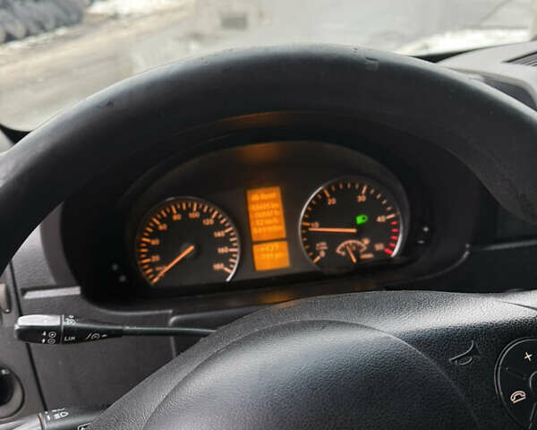 Білий Мерседес Sprinter, об'ємом двигуна 2.15 л та пробігом 400 тис. км за 8700 $, фото 9 на Automoto.ua