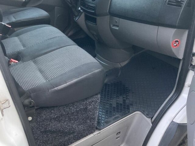 Белый Мерседес Sprinter, объемом двигателя 3 л и пробегом 754 тыс. км за 13000 $, фото 7 на Automoto.ua