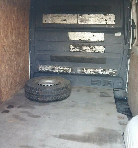 Белый Мерседес Sprinter, объемом двигателя 2.15 л и пробегом 515 тыс. км за 6500 $, фото 8 на Automoto.ua