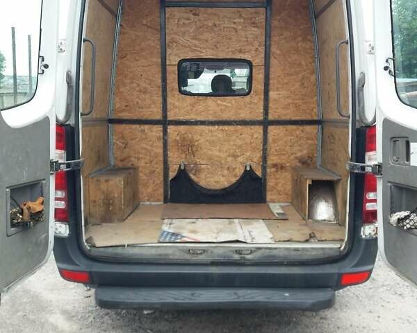 Білий Мерседес Sprinter, об'ємом двигуна 2.2 л та пробігом 560 тис. км за 8150 $, фото 7 на Automoto.ua