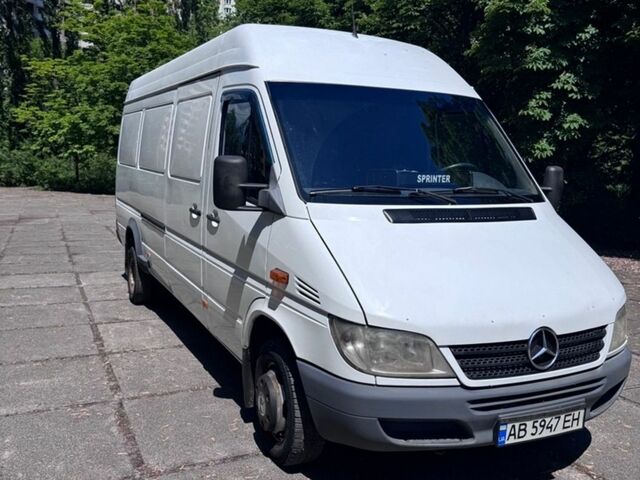 Білий Мерседес Sprinter, об'ємом двигуна 2.69 л та пробігом 422 тис. км за 16700 $, фото 16 на Automoto.ua