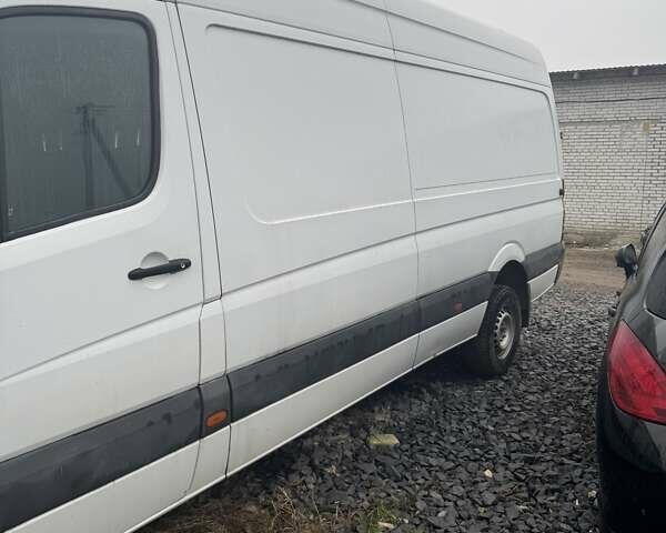 Білий Мерседес Sprinter, об'ємом двигуна 2.1 л та пробігом 650 тис. км за 11200 $, фото 4 на Automoto.ua