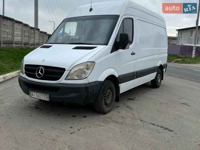 Белый Мерседес Sprinter, объемом двигателя 2.15 л и пробегом 538 тыс. км за 8499 $, фото 1 на Automoto.ua