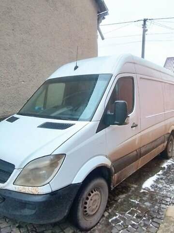 Білий Мерседес Sprinter, об'ємом двигуна 2.1 л та пробігом 800 тис. км за 6450 $, фото 2 на Automoto.ua