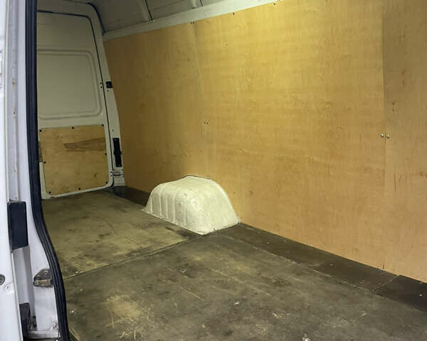 Білий Мерседес Sprinter, об'ємом двигуна 2.69 л та пробігом 480 тис. км за 17500 $, фото 9 на Automoto.ua