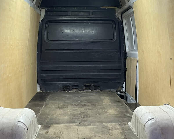 Білий Мерседес Sprinter, об'ємом двигуна 2.69 л та пробігом 480 тис. км за 17500 $, фото 10 на Automoto.ua