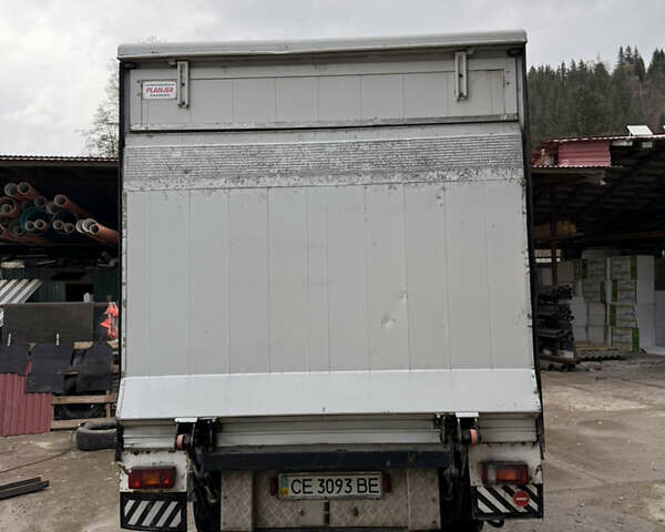 Мерседес Sprinter 2008 в Путиле на Automoto.ua Белый Мерседес Sprinter, объемом двигателя 2.15 л и пробегом 630 тыс. км за 15000 $, фото 9 на Automoto.ua