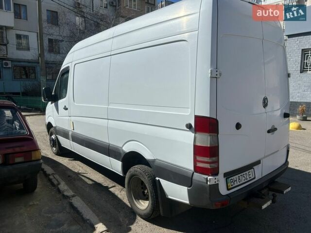 Белый Мерседес Sprinter, объемом двигателя 2.2 л и пробегом 498 тыс. км за 13500 $, фото 3 на Automoto.ua