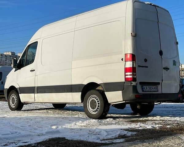Белый Мерседес Sprinter, объемом двигателя 2.15 л и пробегом 480 тыс. км за 6800 $, фото 3 на Automoto.ua