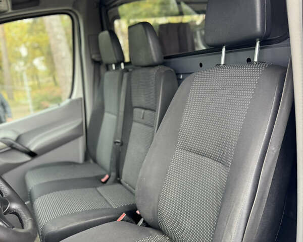 Мерседес Sprinter 2008 в Виннице на Automoto.ua Белый Мерседес Sprinter, объемом двигателя 2.1 л и пробегом 320 тыс. км за 9800 $, фото 10 на Automoto.ua