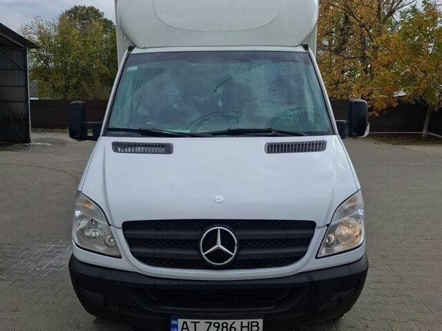 Белый Мерседес Sprinter, объемом двигателя 3 л и пробегом 650 тыс. км за 15500 $, фото 4 на Automoto.ua