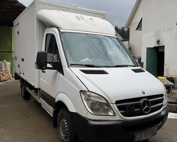 Мерседес Sprinter 2008 в Путиле на Automoto.ua Белый Мерседес Sprinter, объемом двигателя 2.15 л и пробегом 630 тыс. км за 15000 $, фото 3 на Automoto.ua