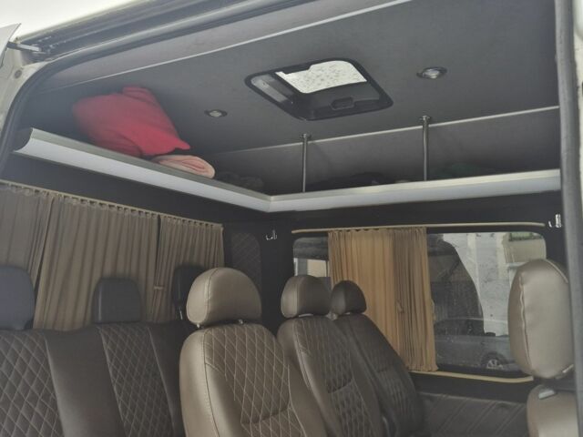 Белый Мерседес Sprinter, объемом двигателя 2.1 л и пробегом 693 тыс. км за 296 $, фото 5 на Automoto.ua