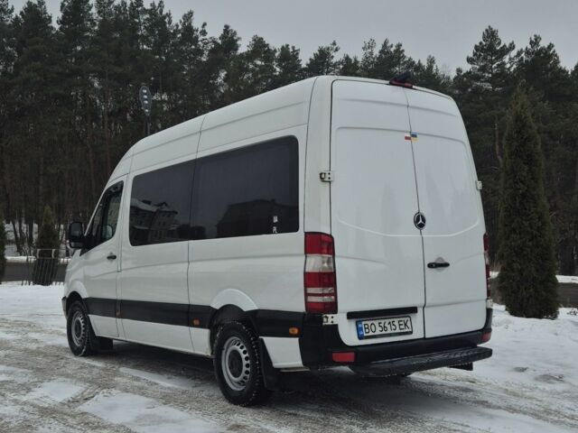 Белый Мерседес Sprinter, объемом двигателя 2.1 л и пробегом 693 тыс. км за 296 $, фото 3 на Automoto.ua